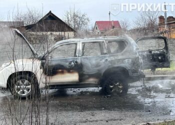У Нікополі розстріляли автомобіль заступника мера (ВІДЕО)