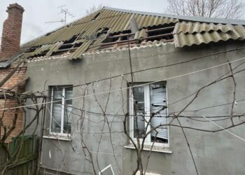 Десять атак на Нікопольщину дронами та артилерією: ситуація в області на вечір