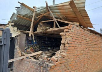 Окупанти атакували ракетою Криворіжжя, дронами та артилерією – Нікопольщину: ситуація в області на вечір