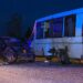 У Дніпрі авто влетіло у маршрутку з пасажирами: є постраждалі