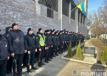 У Кривому Розі вшанували пам’ять  двох поліцейських, які загинули у перші дні війни (ВІДЕО)