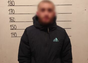 У Кам’янському хлопець викрав та пограбував колишню кохану