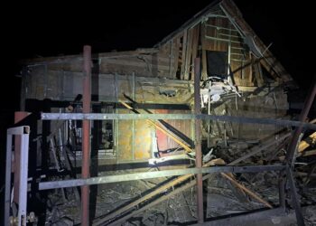 Окупанти поранили на Нікопольщині трьох людей: ситуація в області на ранок
