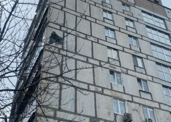 У Дніпрі через ворожу атаку пошкоджено 8 будинків