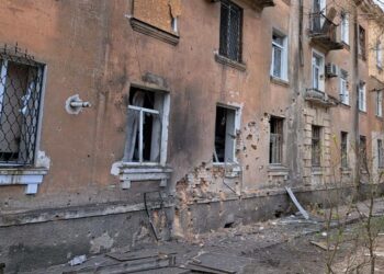 Пошкоджено декілька інфраструктурних обʼєктів на Нікопольщині: ситуація в області на вечір