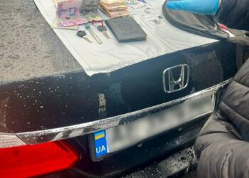 На автовокзалі Дніпра сталося зухвале пограбування: як ловили грабіжника