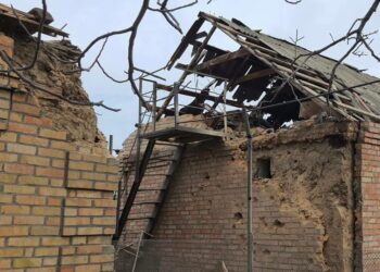 Шість атак на Нікопольщину, поранені та руйнування: ситуація в області на вечір