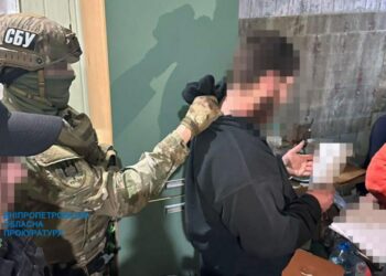 У Дніпрі затримали бандитів, які   вибивали неіснуючий борг з ІТ-шника