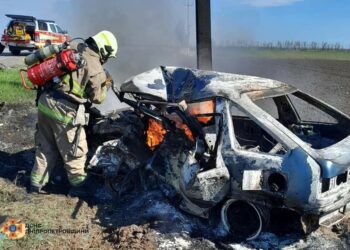 Моторошна ДТП під Нікополем: двоє загиблих