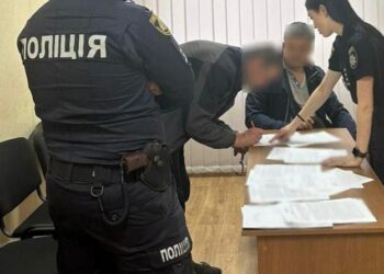 Різанина у Дніпрі: затримали нападника з ножем