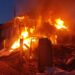 У Нікополі внаслідок удару дроном згорів будинок: ситуація в області на ранок