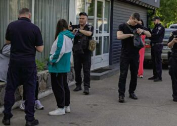 У Дніпрі дівчину-підлітка розстріляли з пневматичної зброї