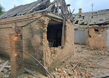 Окупанти поранили 69-річну жінку у Нікополі: ситуація в області на вечір