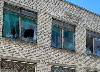 У святковий день окупанти сім разів обстріляли Нікопольщину: ситуація в області на вечір