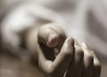 У Дніпрі 17-річна дівчина вчинила самогубство
