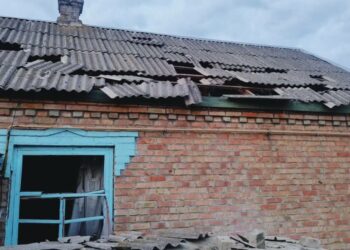 Сім обстрілів Нікопольщини: ситуація в області на ранок