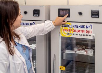 У медзакладі Дніпра з’явилося унікальне обладнання для зберігання крові