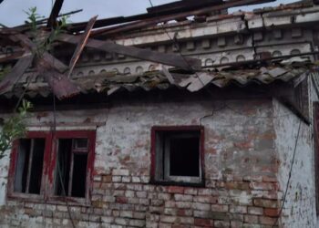 Ворог запустив дрони-камікадзе та бив артилерією по Нікопольщині: ситуація в області на ранок