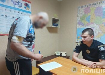 У Кам’янському арештували 48-річного чоловіка, який обікрав військового на понад 200 тисяч гривень