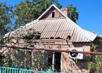 Окупанти запускали на Нікопольщину дрони-камікадзе та обстрілювали з артилерії: наслідки ворожих атак