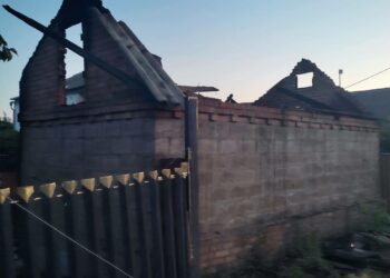 Окупанти скидали боєприпаси по Нікополю: наслідки ворожих обстрілів