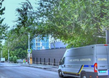 У Дніпрі чоловік скинув жінку з 11-го поверху