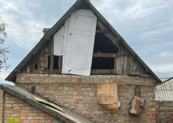 Пошкоджені 9 приватних будинків, підприємства, інфраструктура: наслідки обстрілів Нікопольщини
