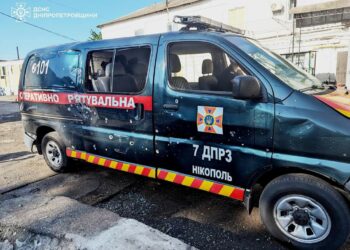 У Нікополі ворог атакував дроном рятувальників: деталі та наслідки