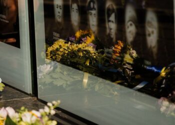 У Дніпрі в День Незалежності вшанували пам’ять полеглих оборонців
