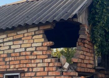 Пошкоджена інфраструктура: наслідки атак на Нікопольщину