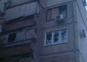 Окупанти поранили 45-річного чоловіка у Нікополі