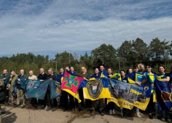 Троє захисників з Дніпропетровщини повернулися з ворожого полону