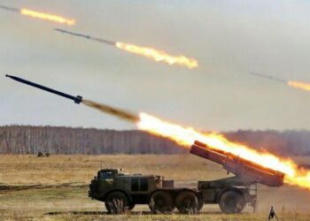 Окупанти вдарили по Нікополю та Марганецькій громаді: наслідки ворожих обстрілів