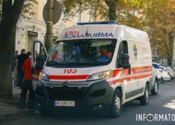 Пішохід загинув, водійка у лікарні: деталі смертельної ДТП у Дніпрі