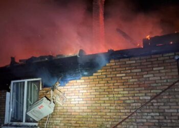 Окупанти поранили двох людей на Нікопольщині: наслідки ворожих обстрілів