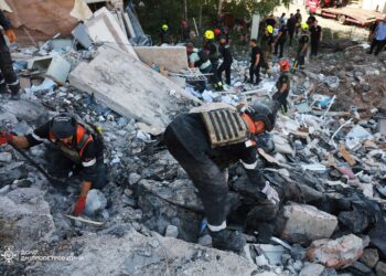 Тіло чоловіка деблокували сьогодні з-під завалів адмінбудівлі у Кривому Розі