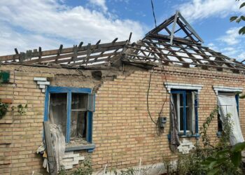 Внаслідок ворожих обстрілів поранено двох людей на Нікопольщині