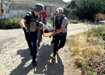 Окупанти поранили двох жінок у Нікополі