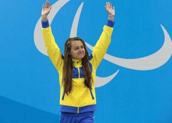 Плавчиня Анна Стеценко з Дніпра виборола “срібло” на Паралімпіаді-2024
