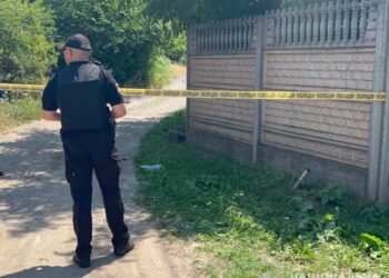 У Кривому Розі злодій поранив ножем та пограбував військового