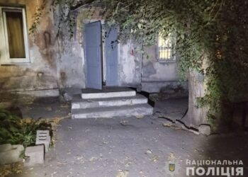 У Кам’янському затримали жінку за вбивство сусіда