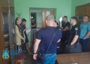 Три мільйони гривень збитків під час закупівлі електроенергії: за розтрату судитимуть посадовицю з Кривого Рогу