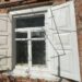 Пошкоджений приватний будинок та інфраструктура: наслідки обстрілів Нікопольщини