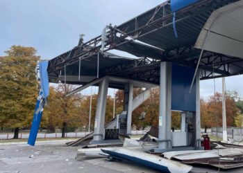 Окупанти били по Нікопольщині з артилерії, РСЗВ та дронами-камікадзе: наслідки