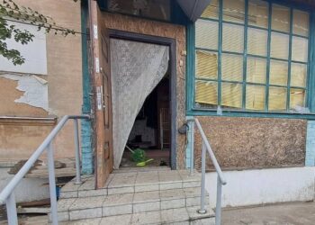 Окупанти поранили 51-річну жінку у Нікополі
