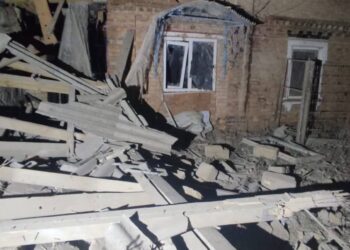Окупанти вдарили по Нікополю з артилерії: наслідки