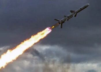 Окупанти вдарили ракетою по Кривому Рогу: є загиблі та поранені