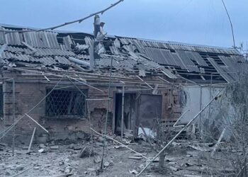 Пошкоджено АЗС, 5 приватних будинків, 3 автівки, газогони, лінію електропередачі та інфраструктуру внаслідок обстрілів Нікопольщини