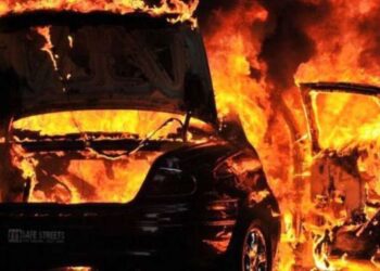 У Павлограді цієї ночі згоріло авто ЗСУ: обіцяють велику винагороду за допомогу у розшуку паліїв