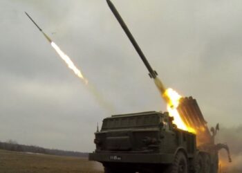Вночі та вранці ворог обстріляв з артилерії Нікополь: наслідки